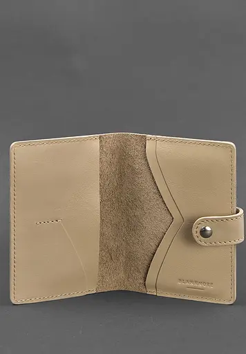 Кожаная обложка для паспорта 3.0 светло-бежевая - фото 3
