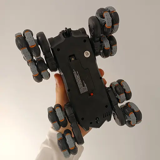 Машинка на радіокеруванні Бетмобіль 8х8. Колеса обертаються по осі. З фарами. бетмен - фото 12