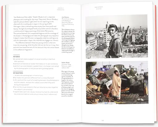 Looking at Photographs - фото 5