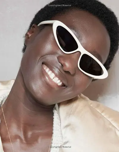 The White Book: Fashion, Styles & Stories - фото 5