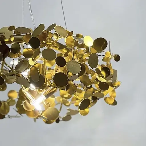 Сучасна люстра з густими монетками в золотому кольорі корпусу Ø 85 см | Line F | Арт. MD6012-800 GD - фото 2