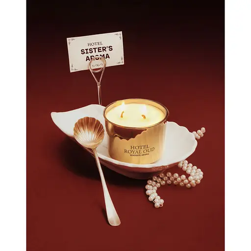 Ароматична свічка Sister's Aroma Hotel Royal Oud 150 г - фото 2