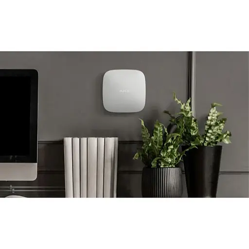 Комплект охранной сигнализации Ajax StarterKit Cam Plus (White) [57049] - фото 8