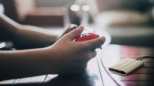 Накопичувач зовнішній SSD 2.5 USB 2.0TB Samsung T7 Shield Beige (MU-PE2T0K/EU) - фото 8