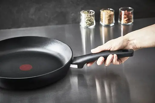 Сковорода Tefal Hard Titanium On 28 см (G2880632), с трехслойным титановым антипригарным покрытием Titanium 3Х - фото 5