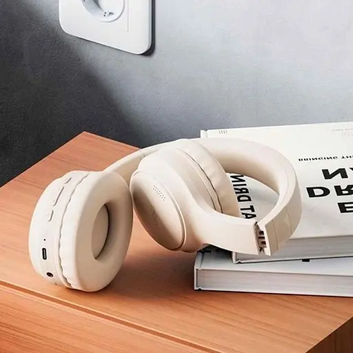 Бездротові навушники XO BE41, ANC, IPX5, BT5.3, AUX, 1000mAh, 60h, white - фото 6