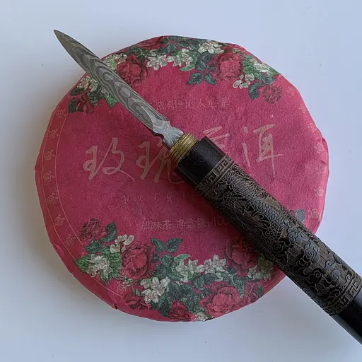 Шу пуэр с розой блин Dipe 2023 год 100 г