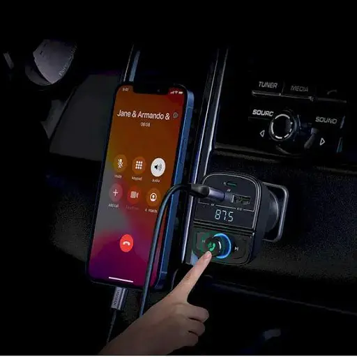 Адаптер FM - модулятор UGREEN CD229 Bluetooth Car Charger (80910) - фото 3