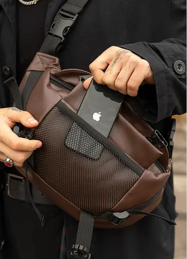 Большая мужская сумка бананка Sambag DynamicDart коричневая 38 × 21 × 7 см (80411020m) - фото 4