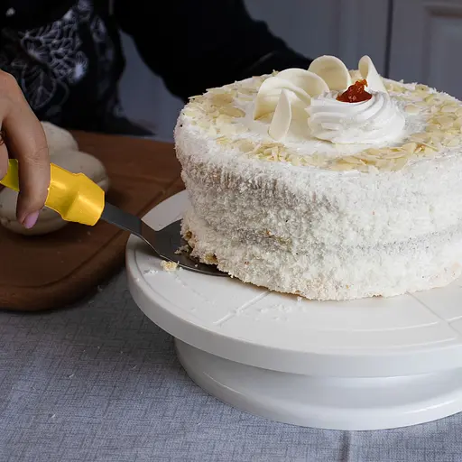 Шпатель скребок лопатка для теста из нержавеющей стали с пластиковой ручкой 25 см, Kitchen Master Желтый 85762 - фото 4