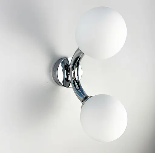 Креативне бра з вигнутим корпусом Line F X 011/2 - фото 2