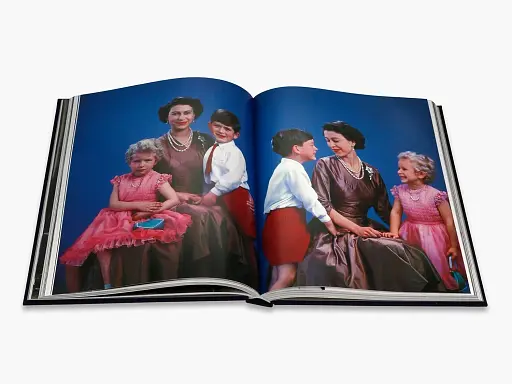 Queen Elizabeth II - фото 2