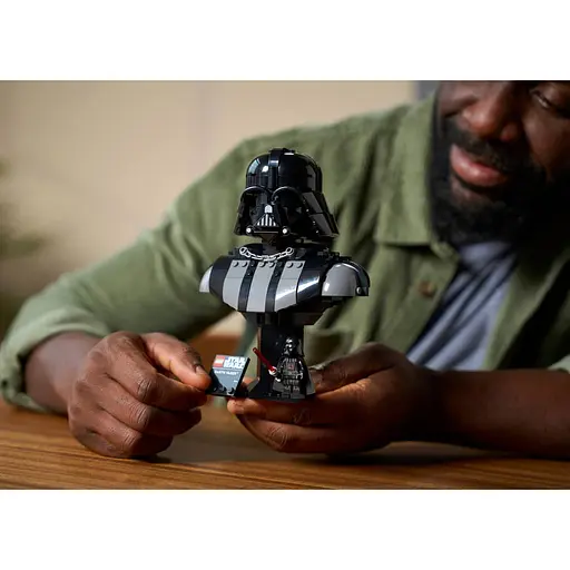 Конструктор LEGO Star Wars Погруддя Дарта Вейдера V29 349 деталей (75439) - фото 17