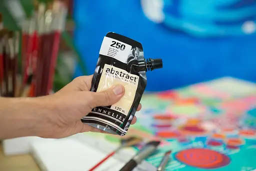 Акриловая краска Sennelier Abstract, 500 мл, Розовая охра светлая (Rose Ochre Light) - фото 3