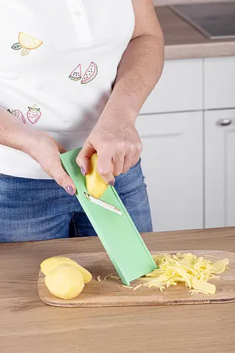 Терка универсальная пластмассовая для овощей по-корейски 24.5 см, Kitchette 83863 - фото 6
