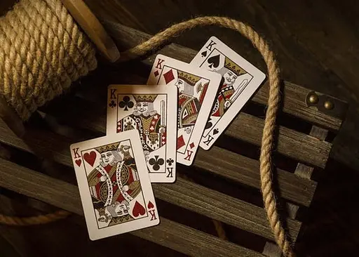 Карты игральные США Playing Card Company Theory11 Monarchs (red) (PC_T11MONr) - фото 6