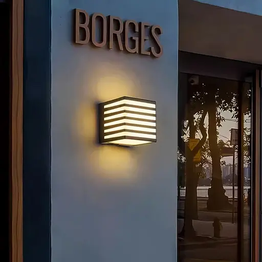 Мініатюрний квадратний світильник для вулиці 10,5х10,5 см | Line F | Арт. 9867 10W 3000K IP54 - фото 7