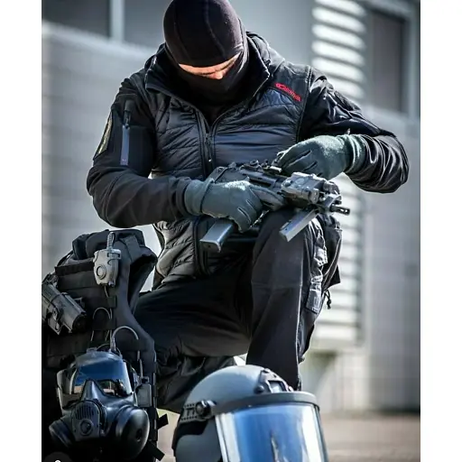 Куртка Carinthia G-Loft ISG 2.0 Jacket L Black - фото 11