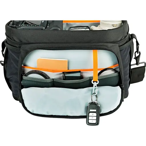 Сумка для фотоаппарата Lowepro Nova 200 AW II Black (LP37142-PWW) [135681] - фото 4