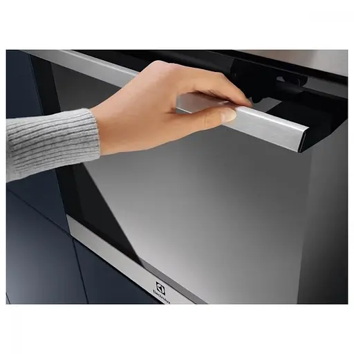 Духовка электрическая Electrolux EOF3H40BX - фото 6