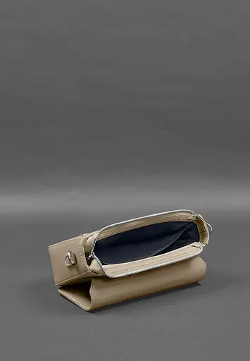 Женская кожаная сумка Mary светло-бежевая - фото 3