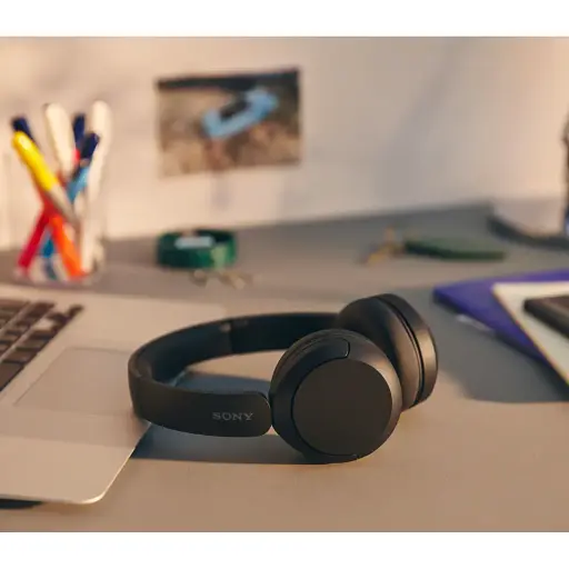 Навушники Sony On-ear WH-CH520 BT 5.2 SBC AAC Wireless Mic чорні - фото 2