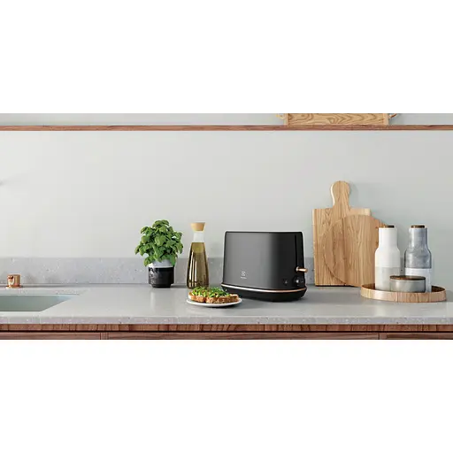 Тостер Electrolux E7T1-6BP - фото 2