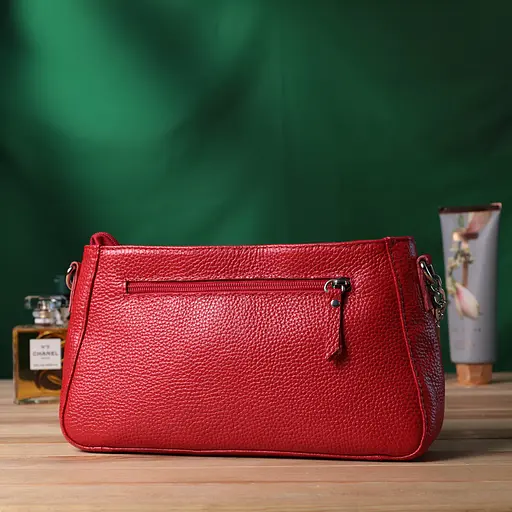 Сумка багет Shvigel с цепочкой и съемным ремешком из натуральной кожи 26.5х15х5.5 см sum0027033 - фото 10