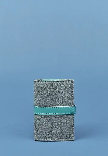 Женская фетровая обложка для паспорта 1.1 с кожаными бирюзовыми вставками - фото 5