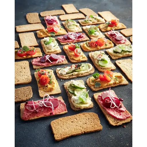 Хлебцы из злаков хрустящие Elovena с томатом и базиликом 100 г (788312) - фото 2