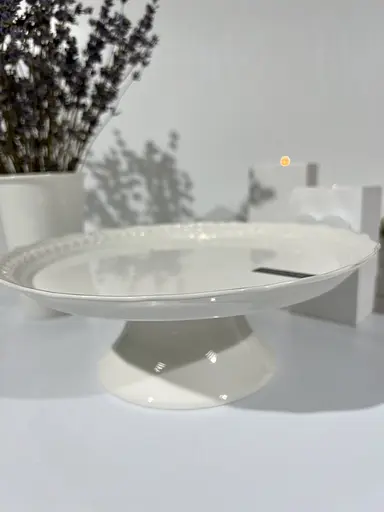 Блюдо на ніжці порцелянове біле кругле Снігова Королева Interos 31 см 0131-A - фото 4