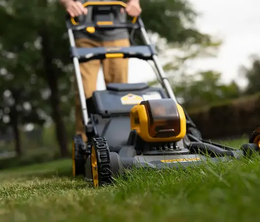 Газонокосарка акумуляторна DeWALT без АКБ та ЗП DCMWP500N - фото 9