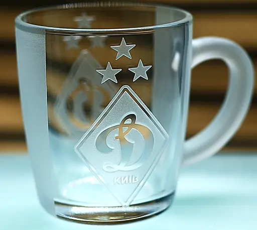 Скляна чашка 350 мл ФК Динамо Київ з гравіюванням подарунок для фаната  футбольна кружка - фото 5