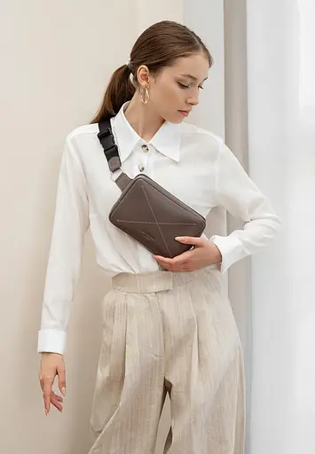 Шкіряна поясна сумка Dropbag Mini темно-бежева - фото 2