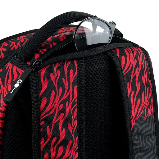 Рюкзак GoPack Teens 135M-4 Чорно-червоний (GO26-135M-4) - фото 13