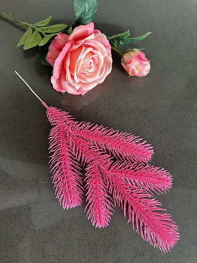 Ветка хвойная литая Hvoya Blush Pink розовая 33 см 250 шт. - фото 4