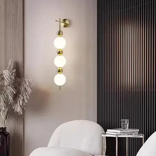 Стильне світлодіодне бра у латунному корпусі 75х12 см Line F Арт. WNO22/3 AB - фото 1