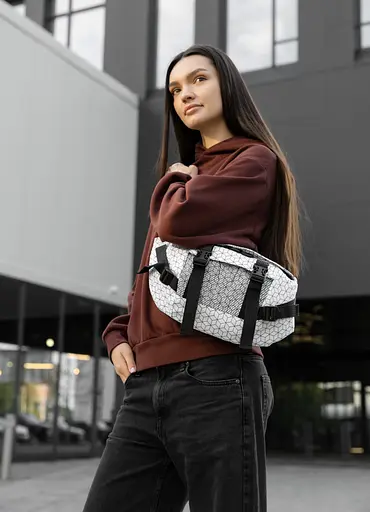 Большая женская поясная сумка бананка Sambag DynamicDart принт "Square" 38×21×7 см (80411150) - фото 6