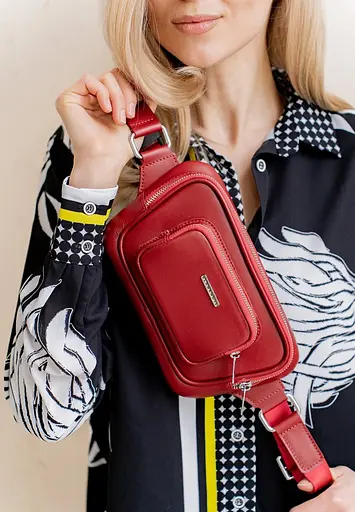 Шкіряна поясна сумка-бананка Трапеція червона - фото 2