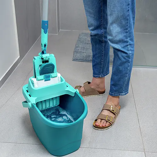 Комплект для прибирання Leifheit Combi M Evo Відро зі шваброю (55510) - фото 7