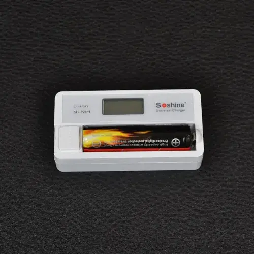 Зарядное устройство для аккумуляторов Soshine SC-S7 с LCD дисплеем - фото 6