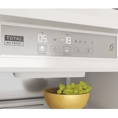 Встроенный холодильник Whirlpool WHC20 T593 - фото 5