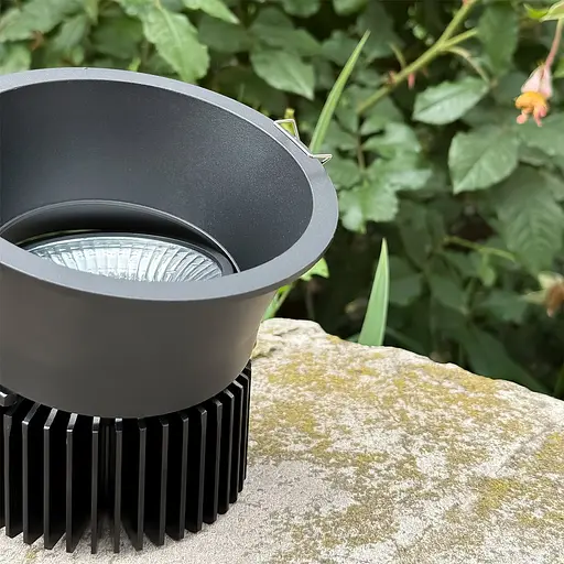 Точечный светильник Skarlat RSL74W005-5 30W BK 4000K - фото 8