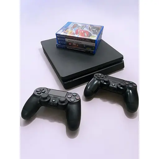 Ігрова приставка Sony Playstation 4 Slim + 4 ігри для дітей