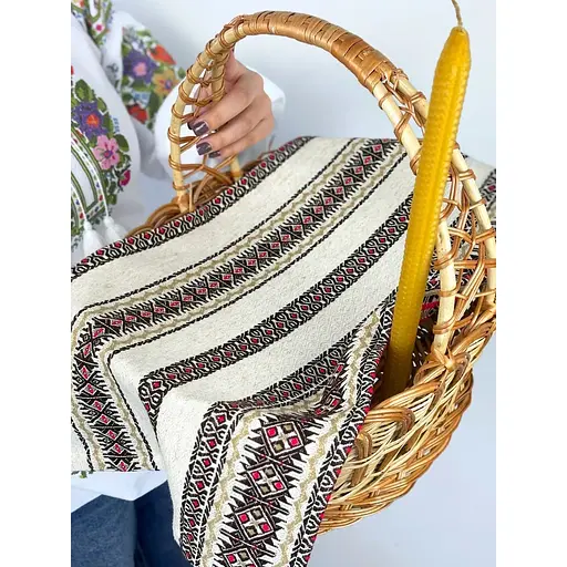 Комплект Великодній кошик Галичина  коричнева зі лляним рушником 70х30 см Святогор червоний  та свічка