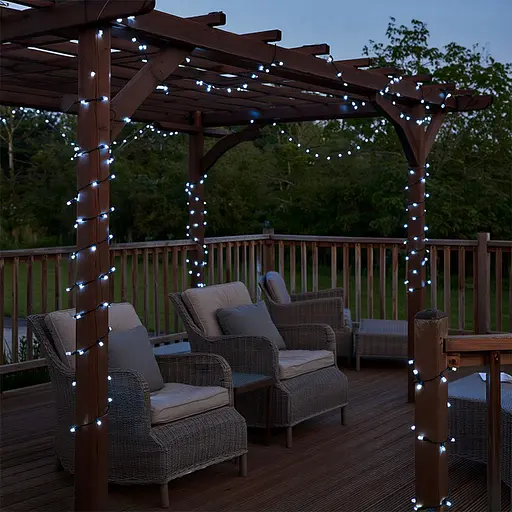 Новорічна гірлянда вулична GarlandoPro 50 м 500 LED із сонячною батареєю 8 режимів роботи чорний провід Білий SB500L50MBW