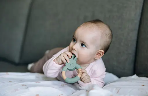 Прорезыватель FreeOn силиконовый кролик, зеленый - фото 3