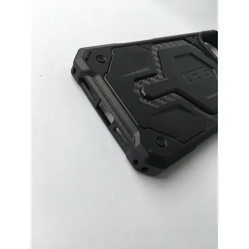Оригинальный противоударный чехол UAG Monarch для Iphone 16 Pro Max (6.9") Carbon Fiber 114457114242 - фото 8