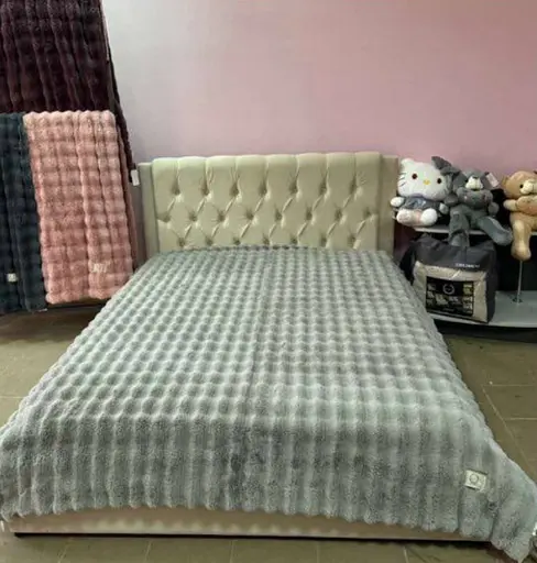 Покрывало "Кролик" серое мягкое велюровое покрывало 2,20×2,40 м для кровати - фото 1