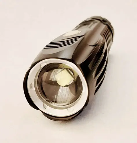 Светодиодный ручной аккумуляторный фонарь Yajia WD-218 переносной качественный фонарик Zoom Зум 18650 - фото 6